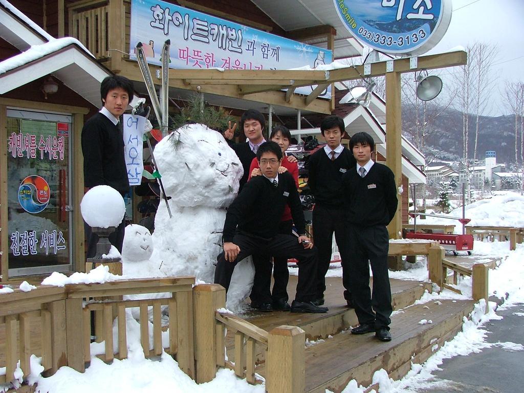 White Cabin Pyeongchang Dış mekan fotoğraf